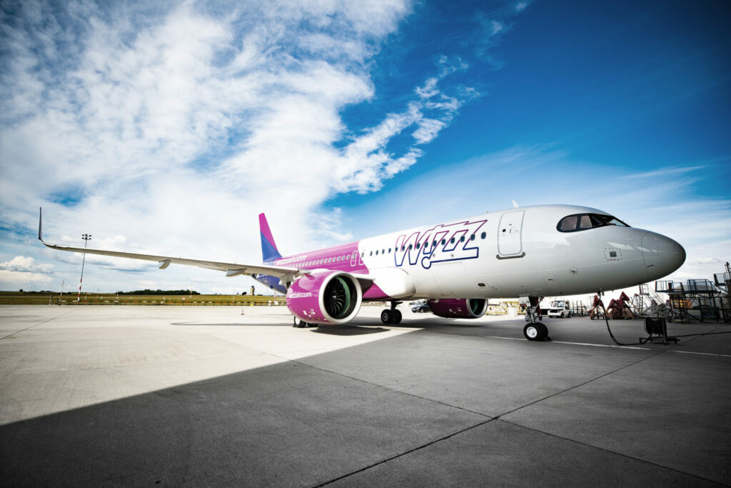 Wizz Air Enhances Passenger Experience with Cashless Onboard Payments