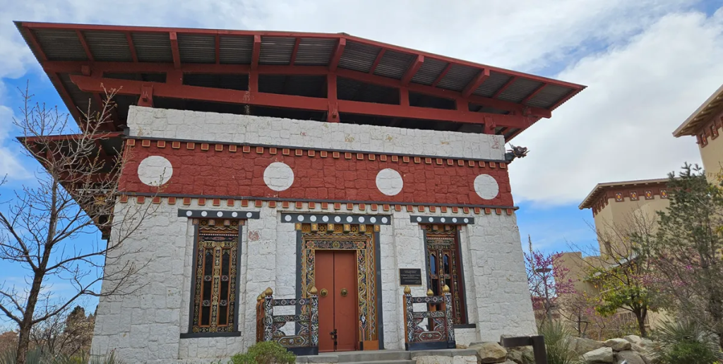 不丹与UTEP的文化联系在旅行禁令的担忧中岌岌可危。
