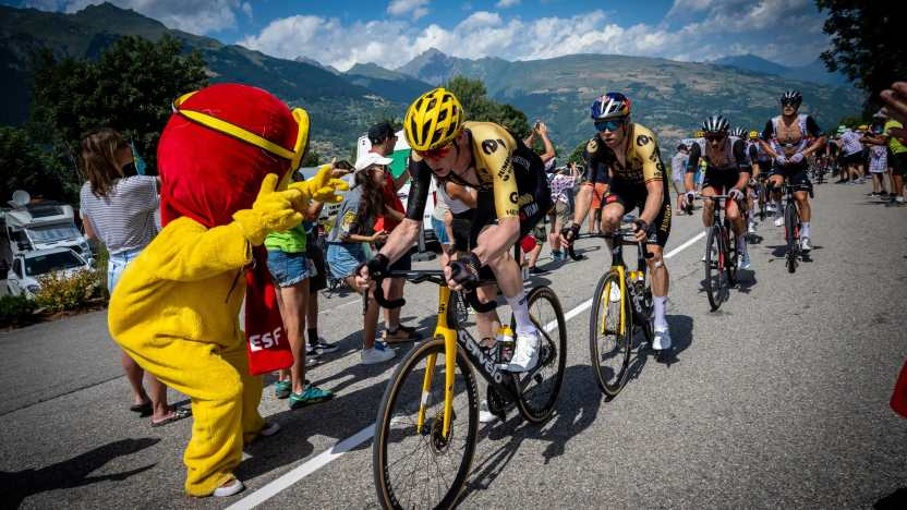 Edinburgh to Host the 2027 Tour de France, Enhancing Tourism in the UK