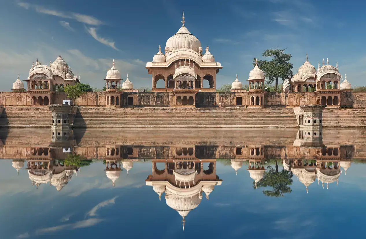 L'éco-restauration des collines de Barsana vise à revitaliser le tourisme à Mathura