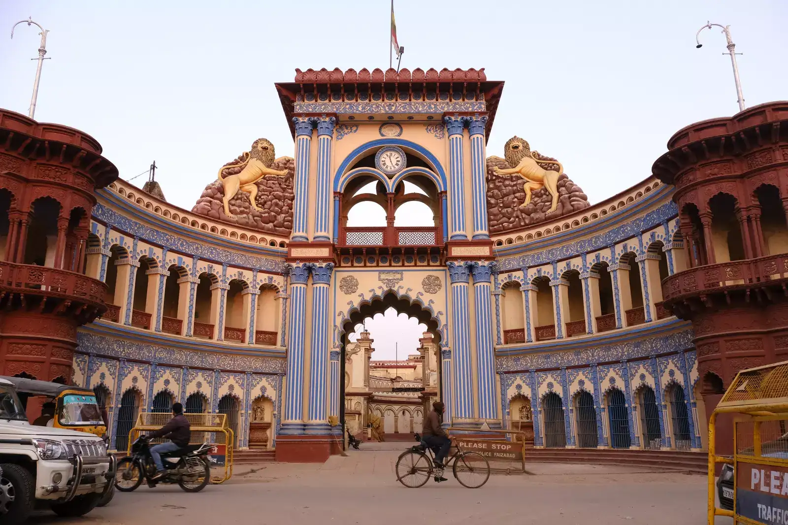Ayodhya’s Entry Gates to Evolve into Comprehensive Tourist Service Centres