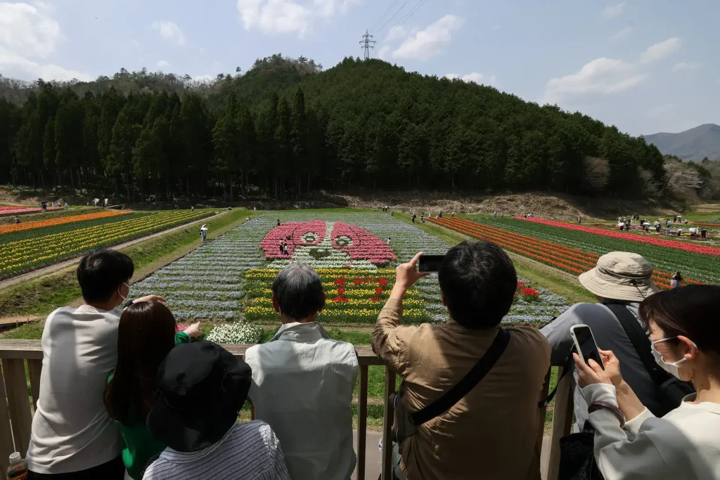 2023年4月、日本は過去最高の観光客数を記録