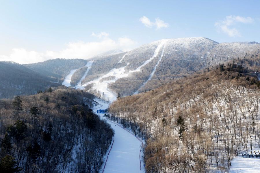 Sneeuwrijke avonturen wachten: Australische reizigers kijken naar Chinese wintersportoorden
