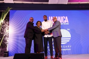 Usain Bolt devient l'ambassadeur du tourisme mondial de la Jamaïque