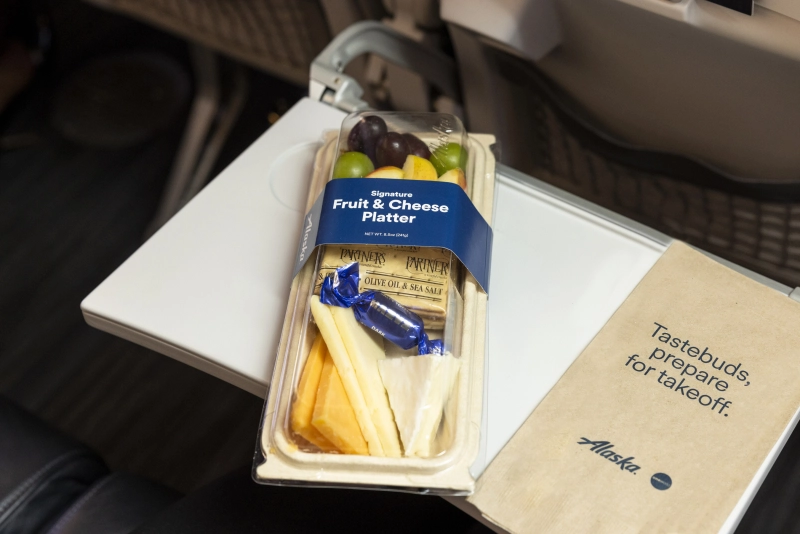 Alaska Airlines Enhances Meal Choices on Short-Haul Flights